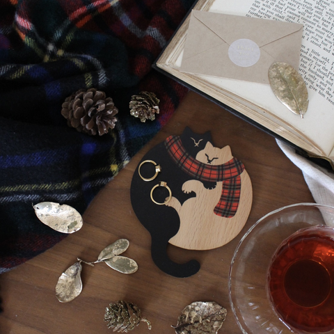 【数量限定】ねこまみれ　ずっと　ほっこりレッド